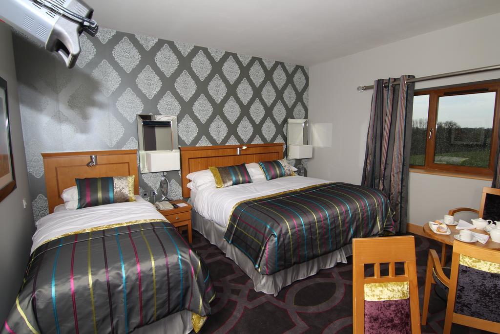 Errigal Country House Hotel Cootehill Eksteriør bilde